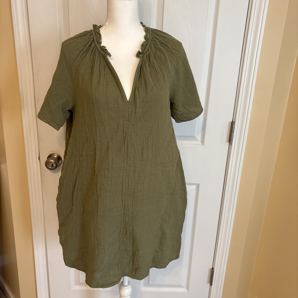 Old Navy Sage Green Tunic Top